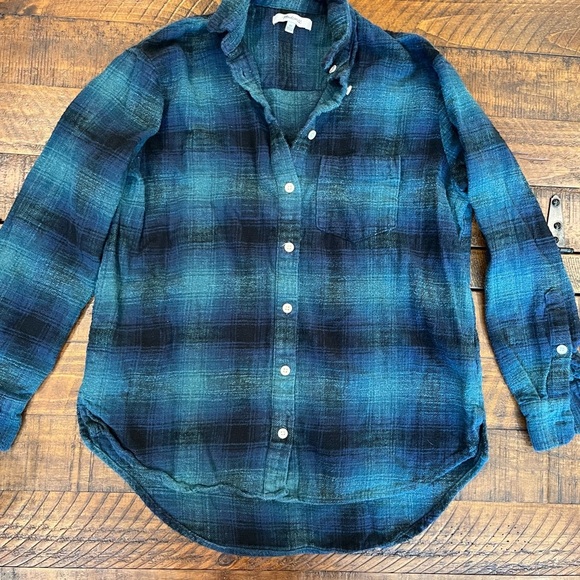 Madewell Blue and Black Plaid flannel - Picture 4 of 6